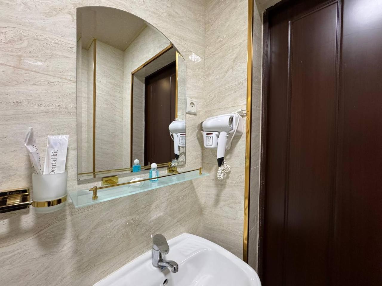 Sv Hotel タシュケント エクステリア 写真